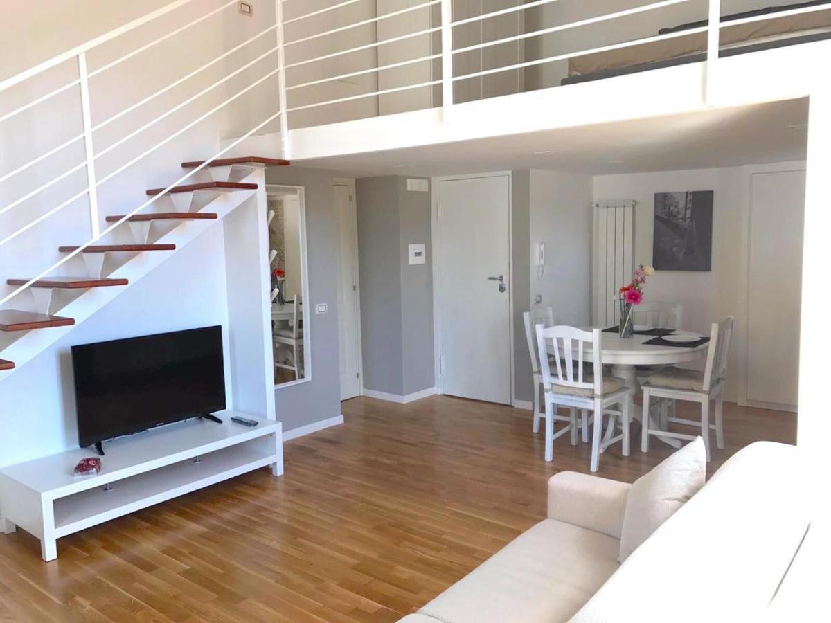 Stay In Naples Flats מראה חיצוני תמונה
